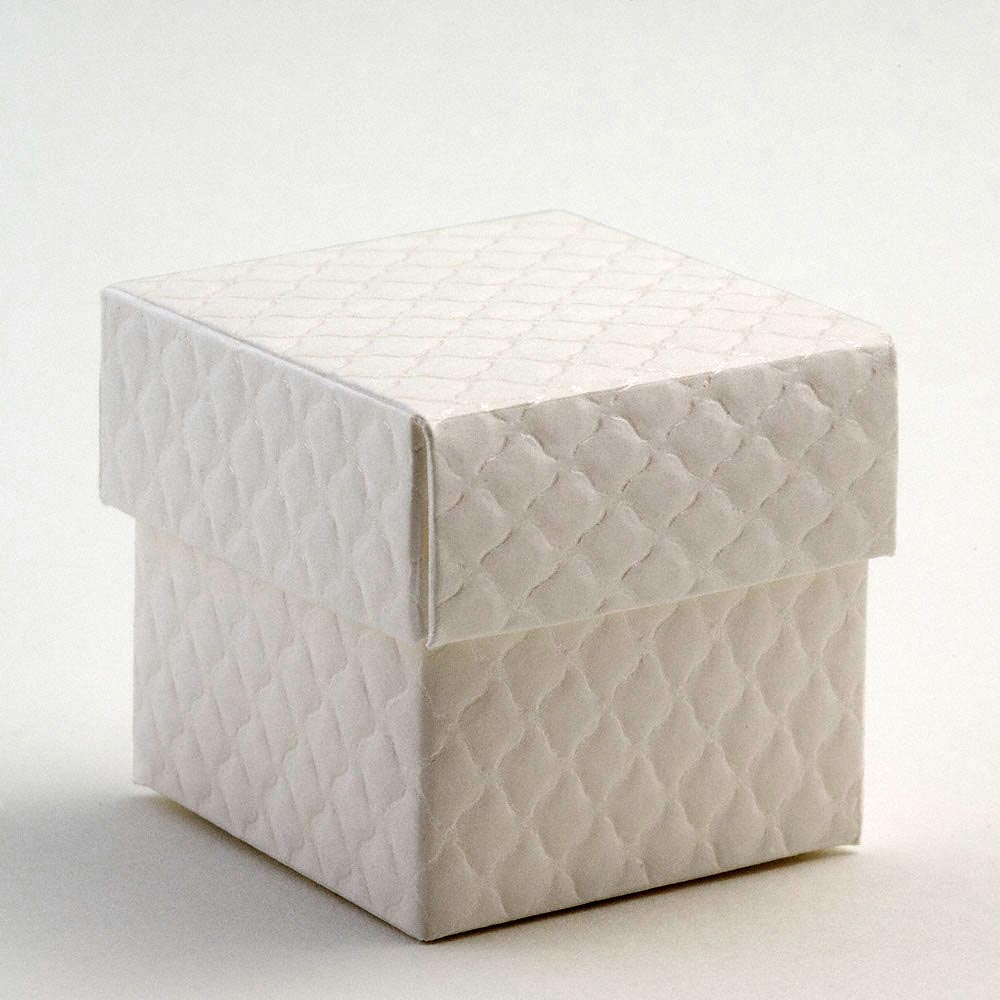 Antique White Trapunta Square Favour Box with Lid